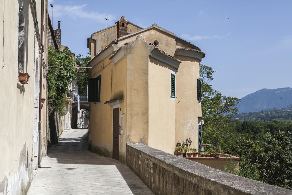 Il Feudo Di Sant'Agata Apartment ซานต์ อกาตา เด โกติ ภายนอก รูปภาพ